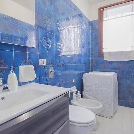 Longanesi 26 * Milano